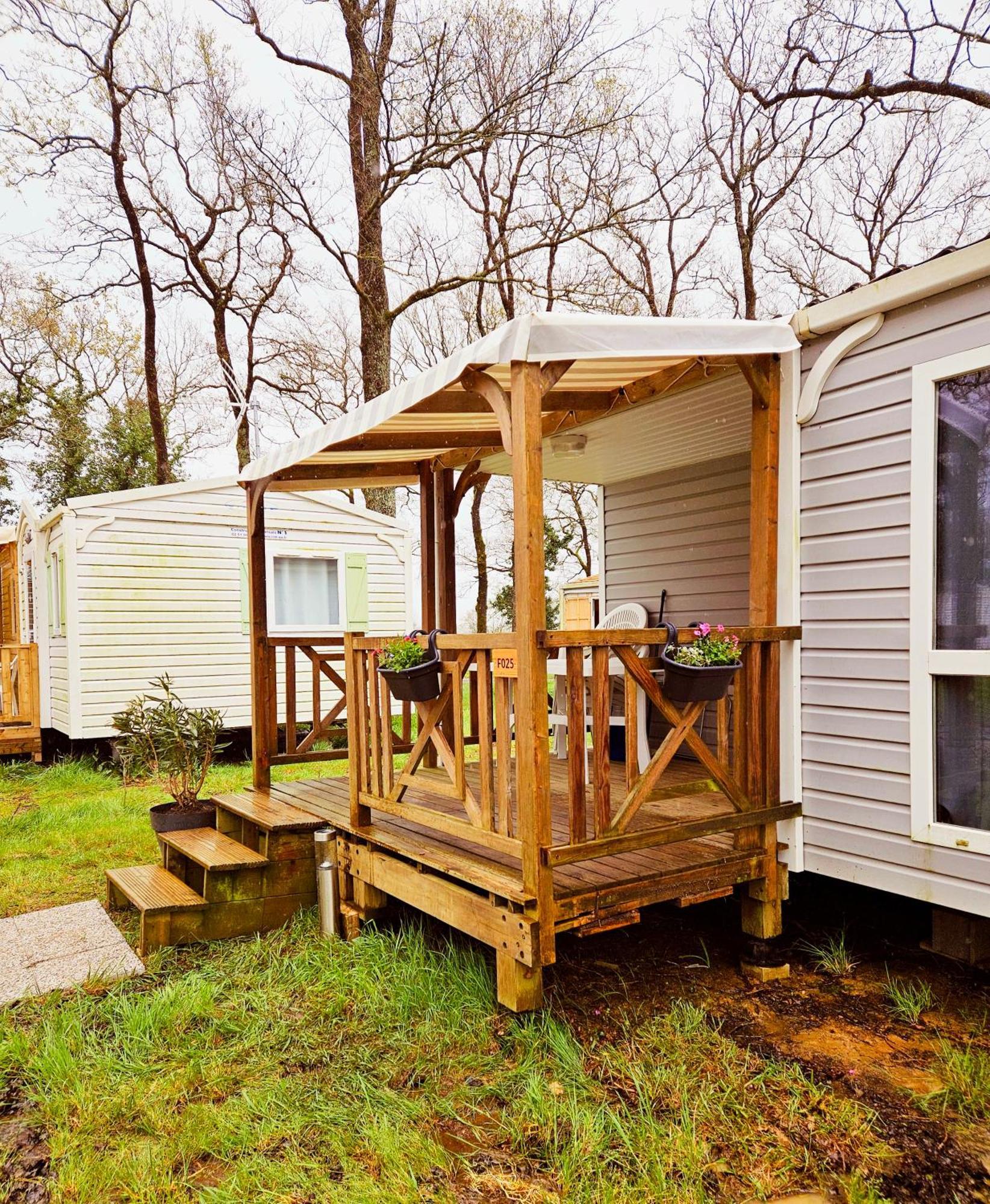 Bungalow Cosy Equipe La Boissiere-de-Montaigu Εξωτερικό φωτογραφία
