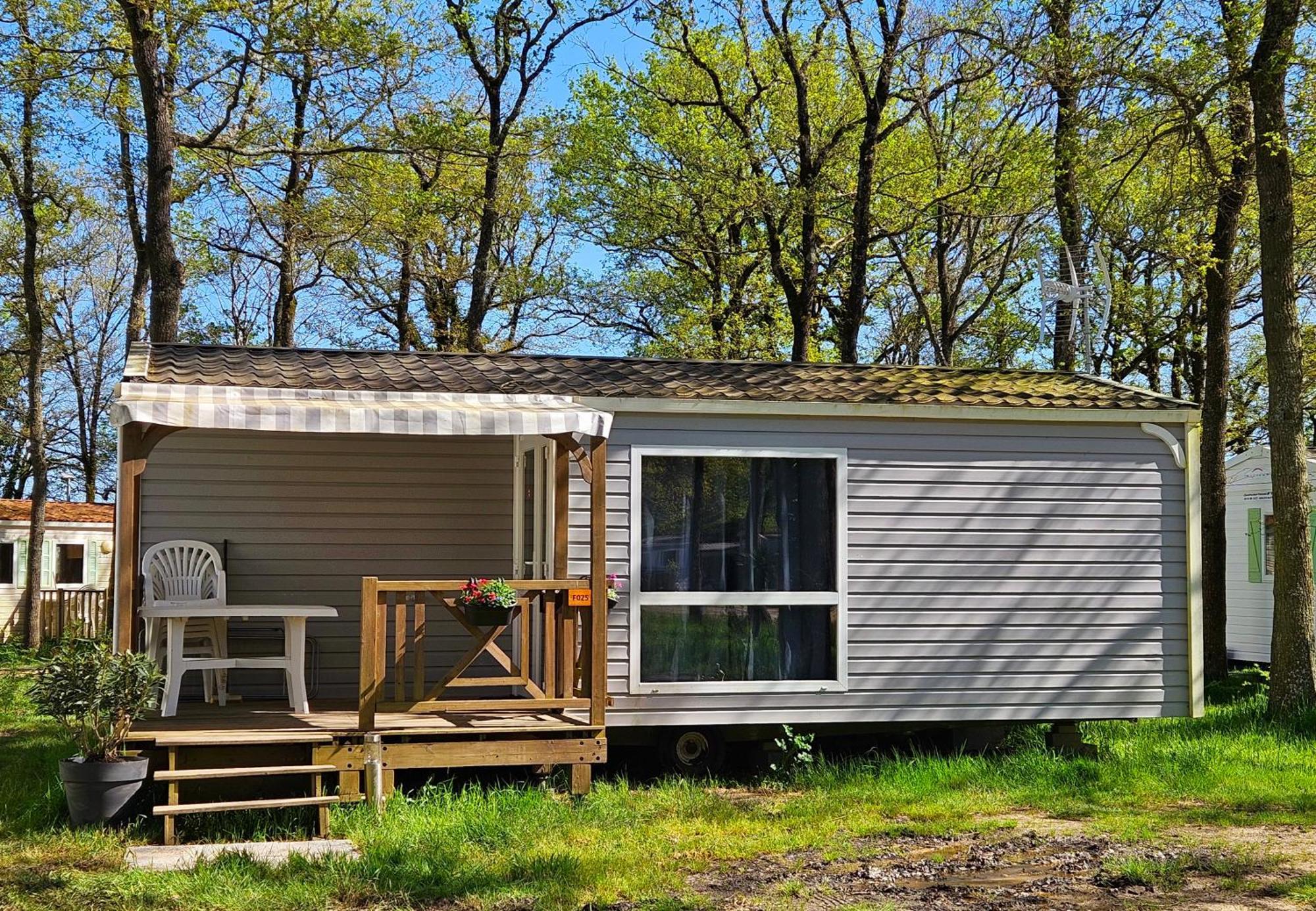 Bungalow Cosy Equipe La Boissiere-de-Montaigu Εξωτερικό φωτογραφία
